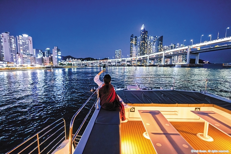 4-5-4 별바다부산 디너 크루즈B_비짓부산_cw20